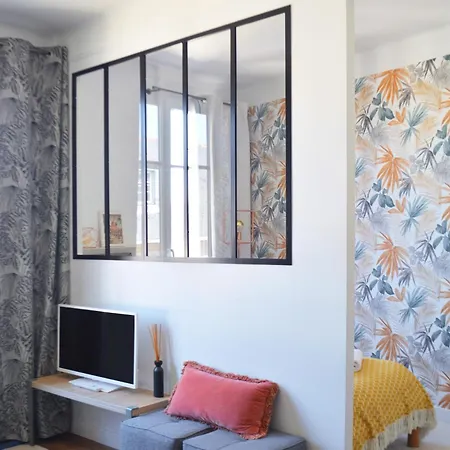 شقة Sweethomeversailles 5mn Walk From The Palace فيرفاي